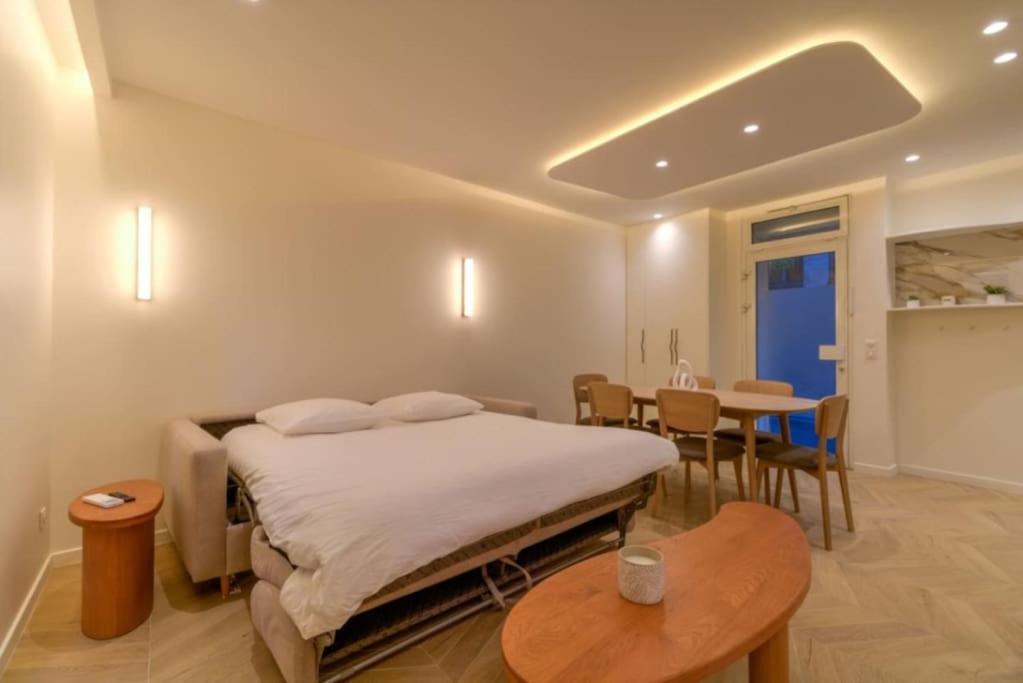 Appartement Jardin - Jacuzzi - En Paris
